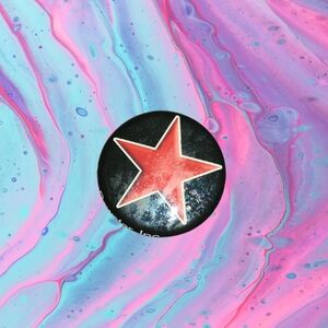 2003 Pawstar inc. Black & red star emo pin